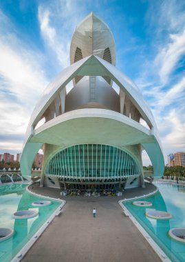 Valencia cityscape Opera Binası, Palau de les Arts Reina Sofia featuring.