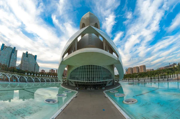 Paisaje de Valencia con la Ópera, Palau de les Arts Reina Sofia . — Foto de Stock