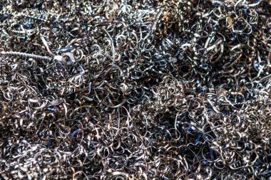 Atık metal cips