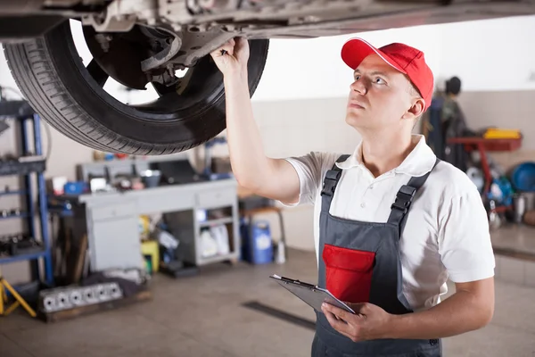 Porträt eines Mechanikers — Stockfoto