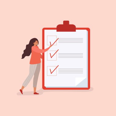 Kadın elle kontrol listesine bir işaret koyuyor. Proje yöneticisi. Görev yönetimi, kişisel organizasyon ve oy verme formu konsepti. Çizgi filmin düz vektör çizimi.