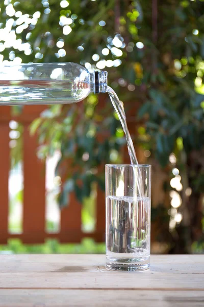 Vidro Refrescante Água — Fotografia de Stock