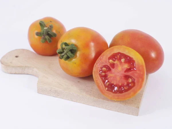 新鮮なトマトを背景にして — ストック写真