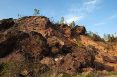 Kırmızı Chervonograd jeolojik ve endüstriyel bölge yığınları atık