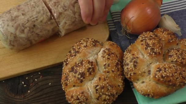 Aspic chicken meat jelly on kitchen table — Stock Video