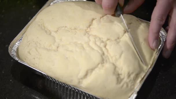 Cut bread dough — Stock Video