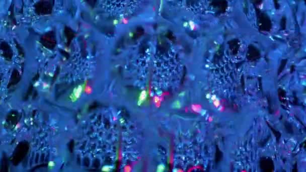 Spinning LED Disco Ball Luci al neon incandescenti al buio. Primo piano. sfera di cristallo — Video Stock