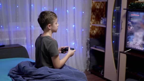 Teen Boy Play Video Games on Joystick, Πατήστε Κουμπιά με Δάχτυλα. 4K — Αρχείο Βίντεο