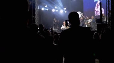 Erkek Eller, Gece Kaya Festivali 'nde Smartphone konseriyle film çekiyor.