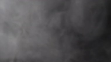 Çeşitli medya projelerinde arka planların geliştirilmesi ve yükseltilmesi için mükemmel dumanlı dokuları derinlemesine araştırın