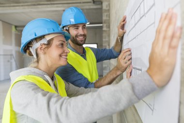 Mühendisler sitesi planları kontrol binasında