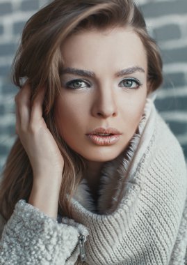 kadın giyim beyaz kazak