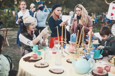 Retro cruise insanlara