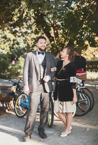 Couple participating in bicycle Retro cruise — Stock Photo, Image