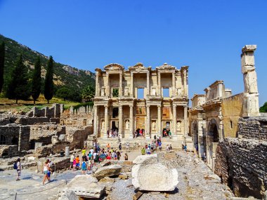 Efes Celsus Kütüphanesi (Türkiye)