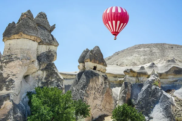 A Cappadocia (Törökország Tündérkéményeire) — Stock Fotó