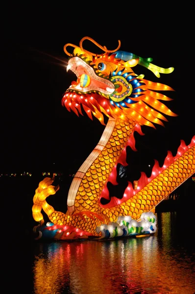 Porzellanlichter Drache — Stockfoto