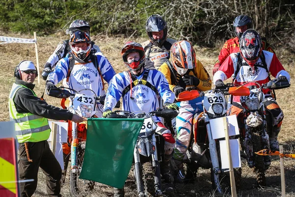 Campeonato Norueguês de 2015 Ytre Enebakk, um dos pilotos em sua moto enduro — Fotografia de Stock