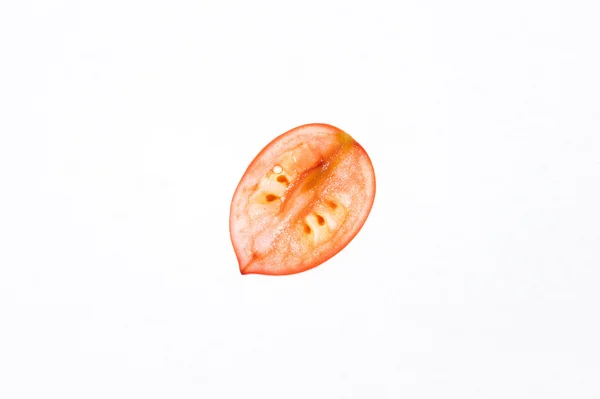 Plátky zdravého čerstvého ovoce. Prsten z rajčete — Stock fotografie