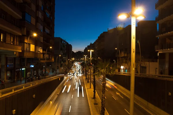 Şehrin barcellona trafikte gece