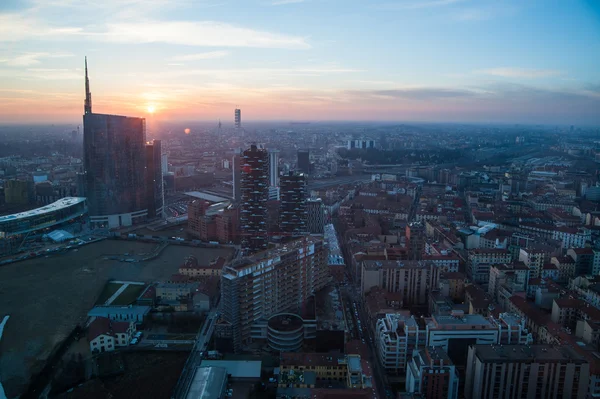 Porta Garibaldi finans bölgesine, Milan