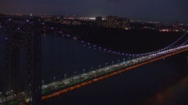 George Washington Köprüsü'nde gece