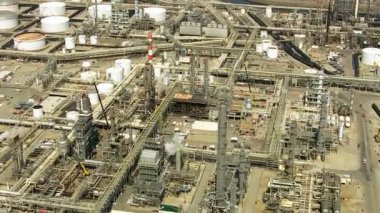 Petrol rafinerisi kadeh