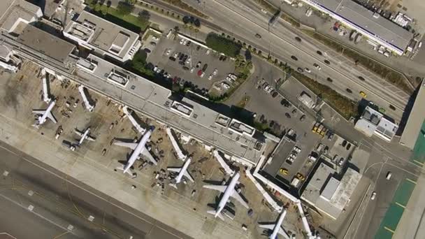 Tiro del aeropuerto de LAX — Vídeos de Stock