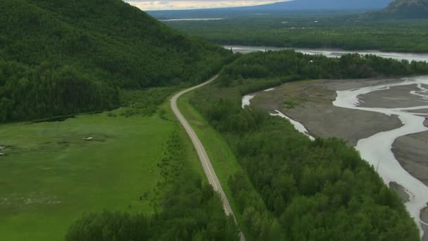 Alaska naturaleza y carretera — Vídeo de stock