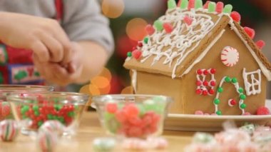 çocuk yapma gingerbread house