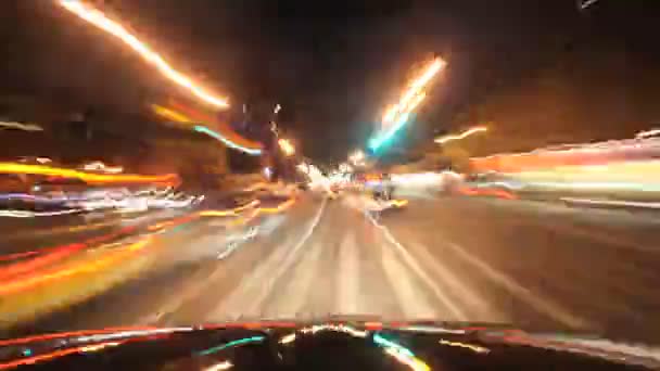 Noite de condução na rua — Vídeo de Stock