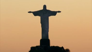 İsa Redemeer heykeli