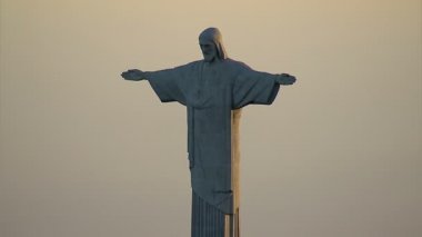 İsa Redemeer heykeli