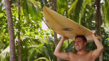 sörfçü surfboard taşıma