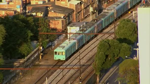 Tren en Río de Janeiro — Vídeo de stock