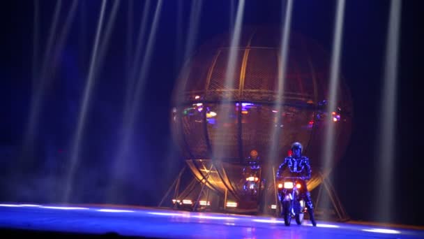 Performers at Chinese Circus — Stock Video