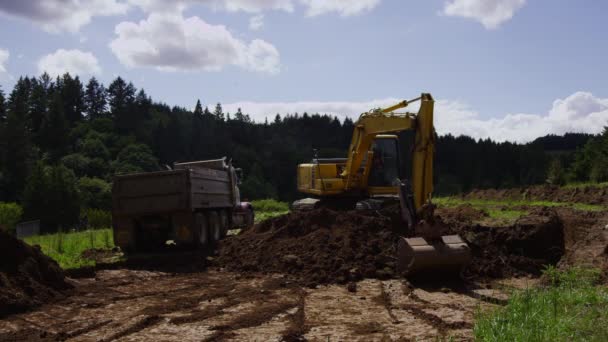 Utgrävning equimpment diggin — Stockvideo