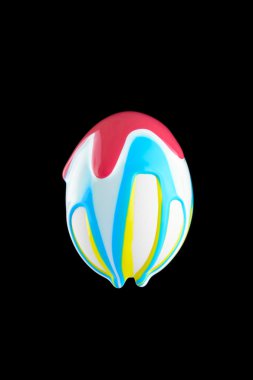 Beyaz yumurta boğulmuş renkleri