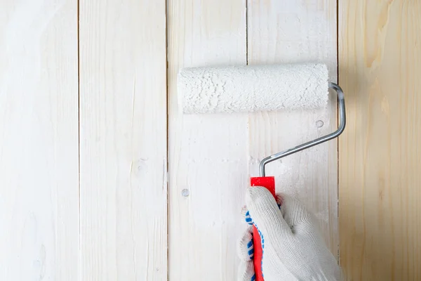 Painting wooden walls — Stock Photo, Image