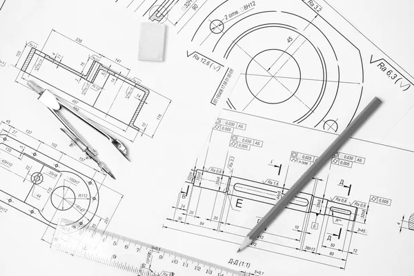 Instrumentos de medida e desenho nos desenhos — Fotografia de Stock