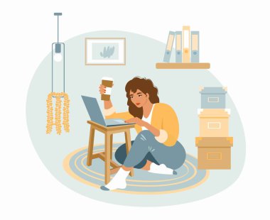 Evde dizüstü bilgisayarla çalışan bir kadın. Merkez ofis. Uzaktan çalışan, çalışan programı, esnek program konsepti. Vektör düz resimleme.