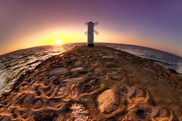 Deniz feneri yel Stawa Mlyny, Świnoujście, Polonya. — Stok fotoğraf