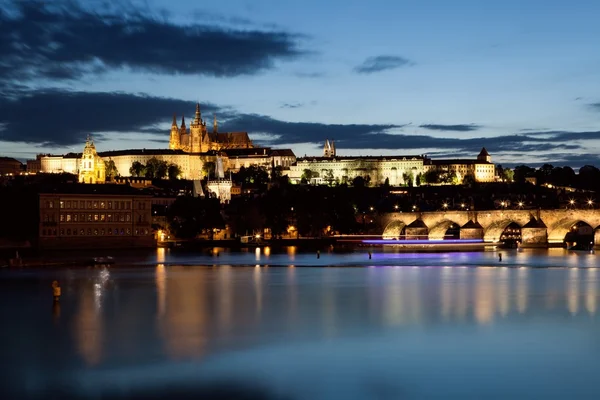 Charles Bridge in Prague, Czech Republic — Stock Photo, Image