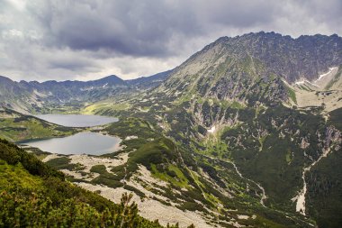 Tatra Ulusal Parkı 'ndaki dağ manzarası
