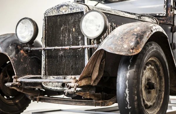 Eski ve antika araba