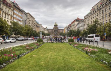 Prag 'daki Wenceslas Meydanı