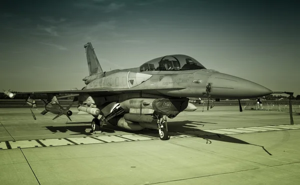 F-16 Savaşan Şahin