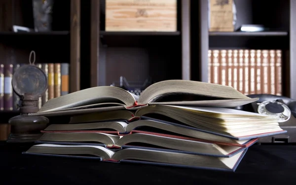 Old books — Stock Photo, Image