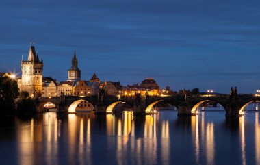 Çek Cumhuriyeti Prag 'daki Charles Köprüsü