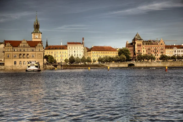 夏季全景的布拉格，捷克共和国 — 图库照片